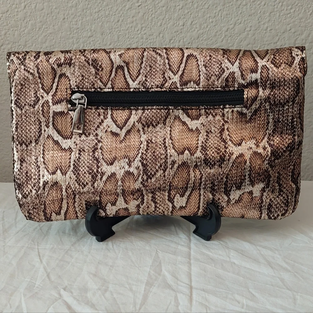 NWOT Black and Brown Snake Print Clutch Wristlet Crossbody - Picture 2 of 8